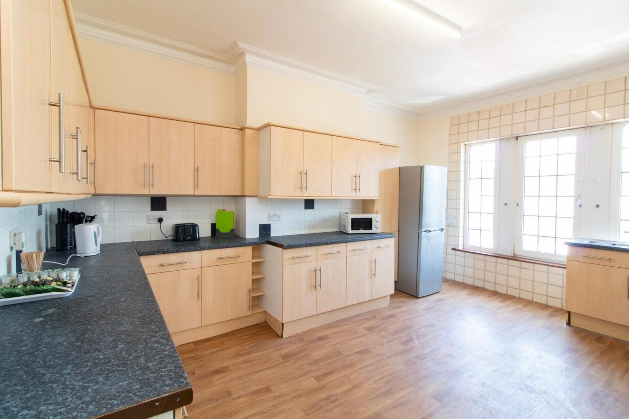 Guest house Brookvale Road 7